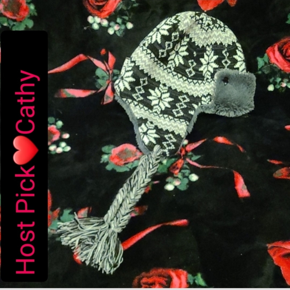 MUK LUKS Winter Cap